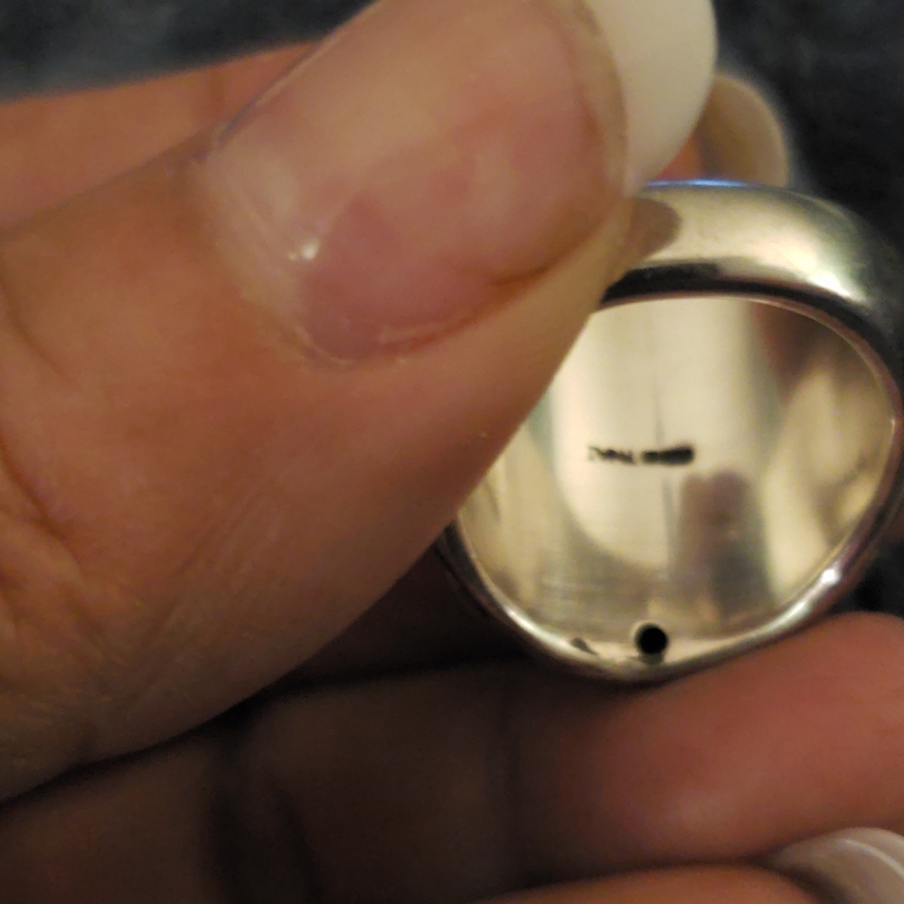 Beautiful Statement Piece Ring - Picture 3 of 3